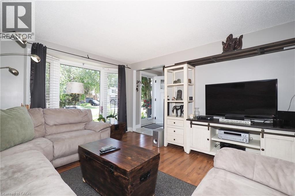 390 Driftwood Drive, Kitchener, Ontario  N2N 1Y6 - Photo 8 - 40851462