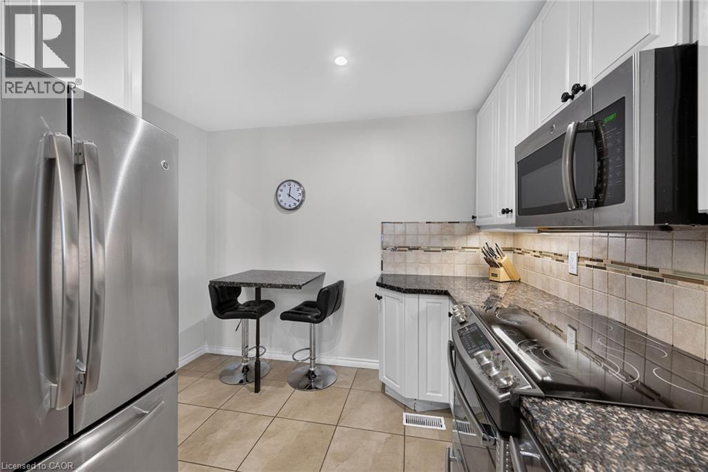 30 Regent Avenue Unit# 56, Hamilton, Ontario  L9B 1B3 - Photo 16 - 40852783