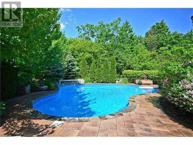 2271 Lyndhurst Drive, Oakville, Ontario  L6H 7V5 - Photo 16 - W13625840