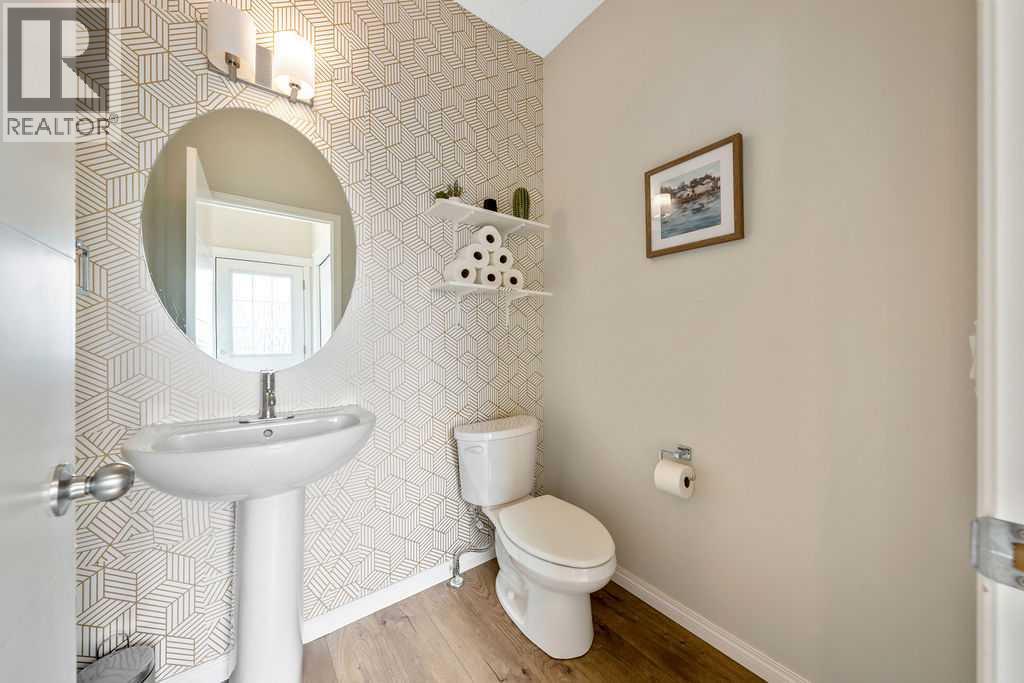 138 Midgrove Greenway SW, Airdrie, Alberta  T4B 5K7 - Photo 13 - A2334812