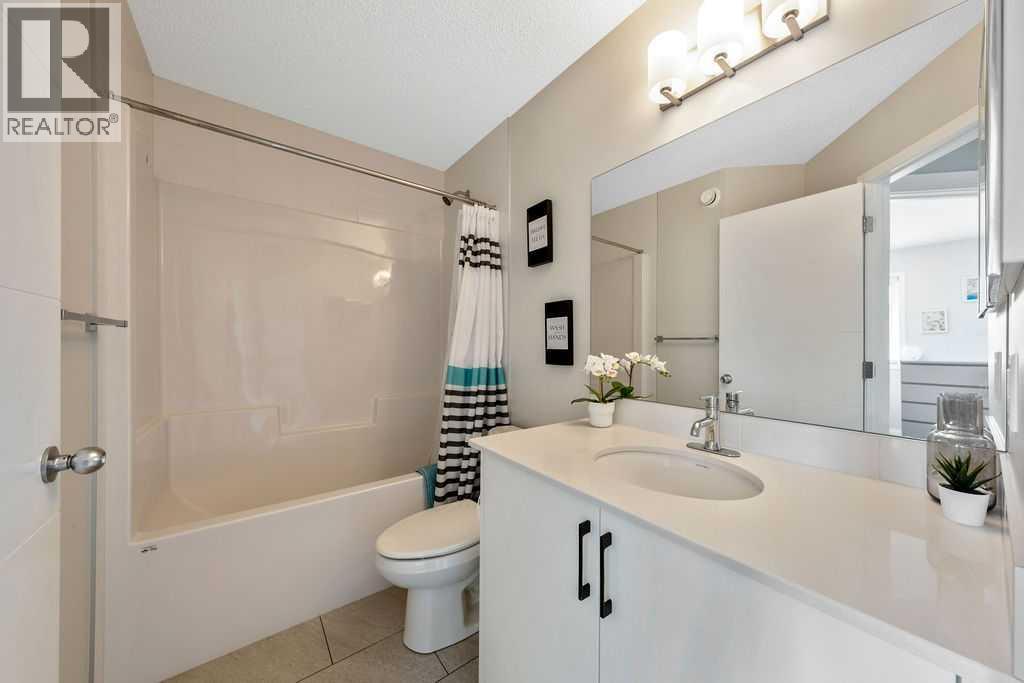 138 Midgrove Greenway SW, Airdrie, Alberta  T4B 5K7 - Photo 20 - A2334812