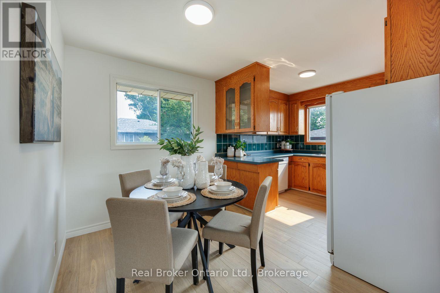 1125 Belvedere Avenue, Oshawa, Ontario  L1H 1S9 - Photo 12 - E13638480