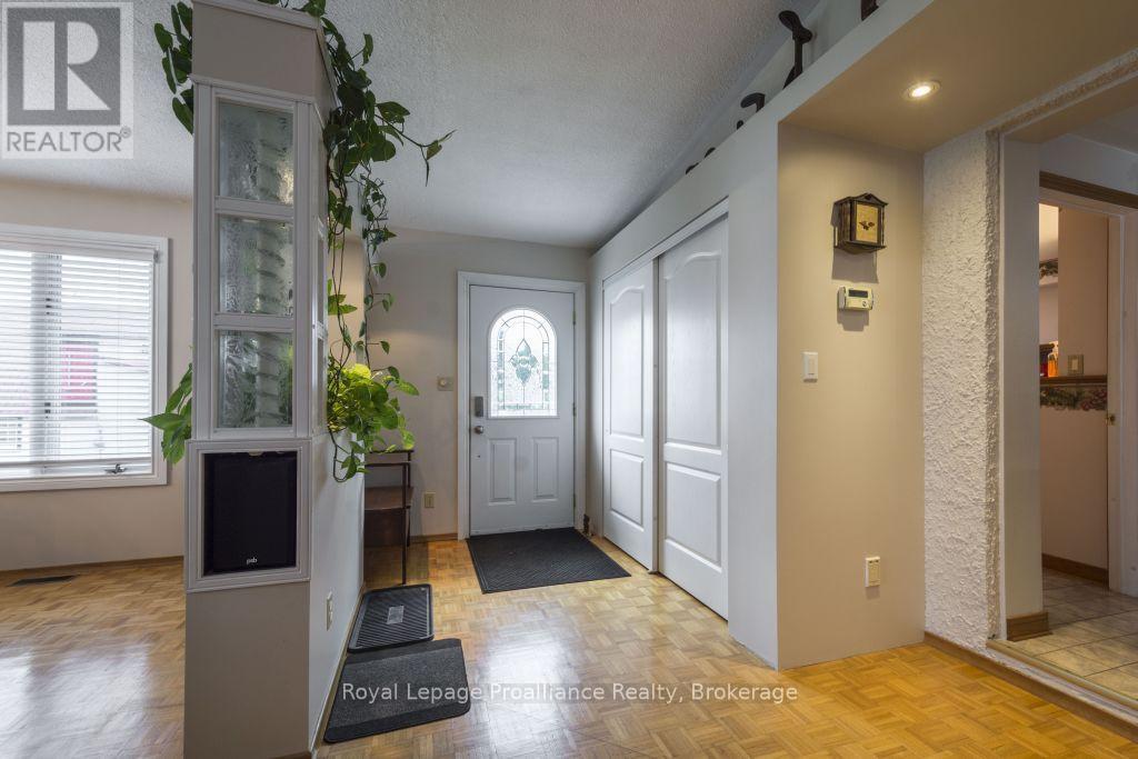11438c Loyalist Parkway N, Prince Edward County, Ontario  K0K 2T0 - Photo 10 - X13638404