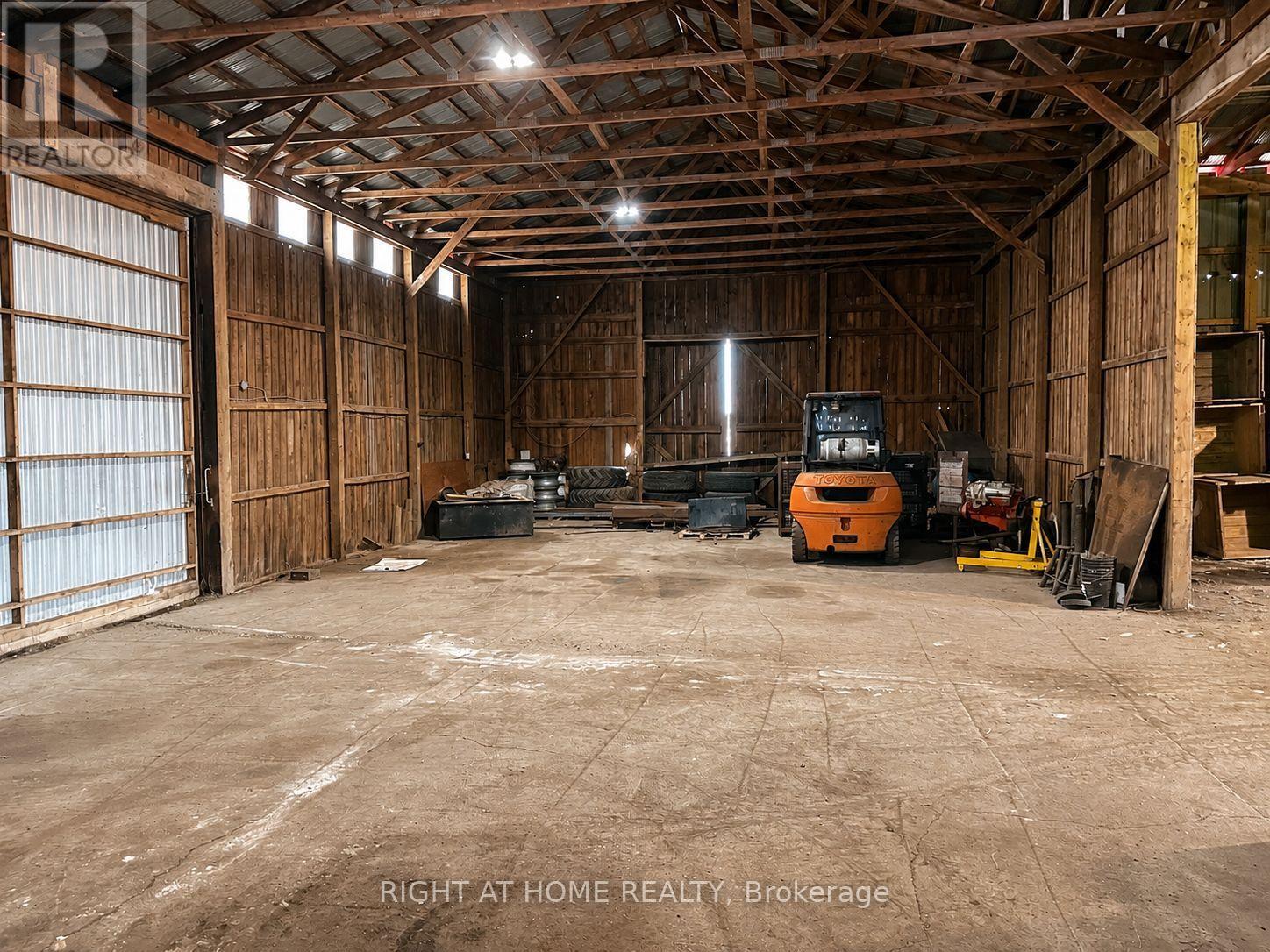 9696 Currie Road, Dutton/dunwich, Ontario  N0L 2M0 - Photo 5 - X13638354