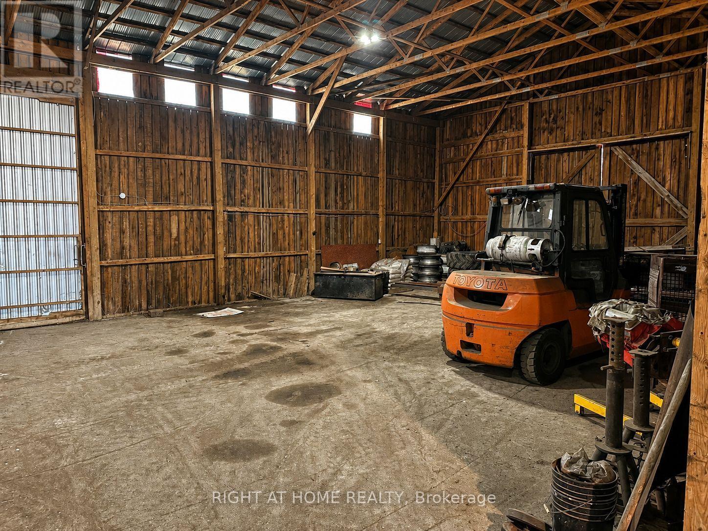 9696 Currie Road, Dutton/dunwich, Ontario  N0L 2M0 - Photo 6 - X13638354