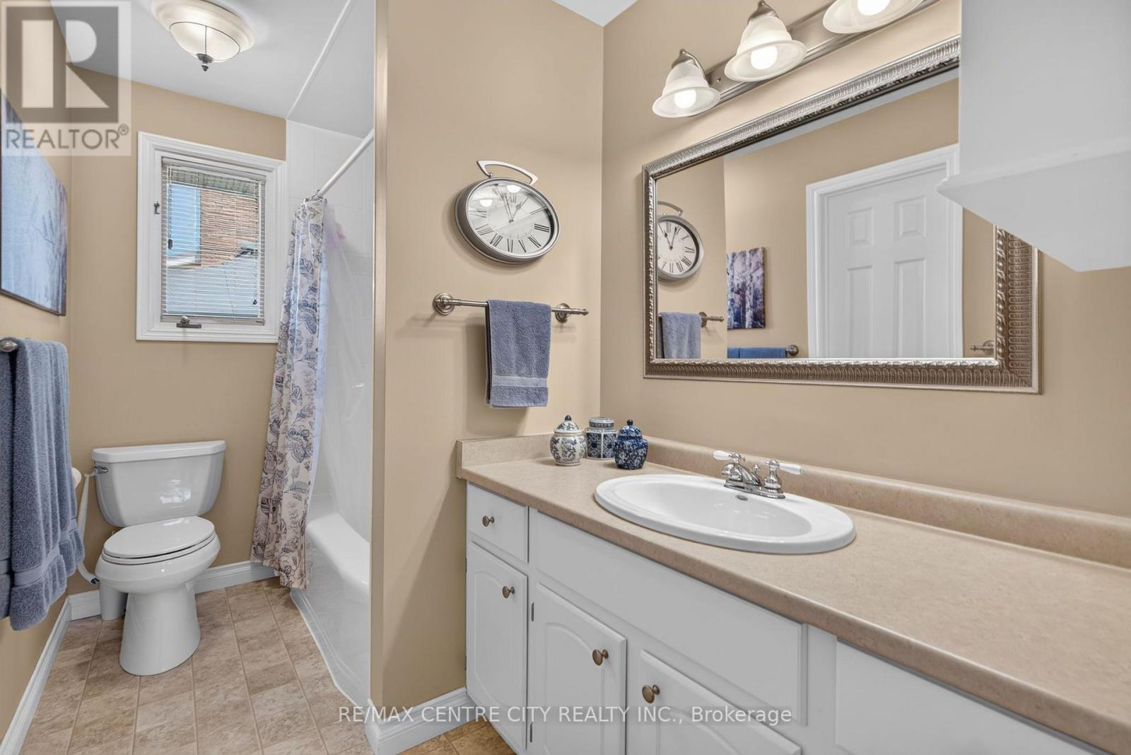 37 Luton Crescent, St. Thomas, Ontario  N5R 5J9 - Photo 17 - X13638376