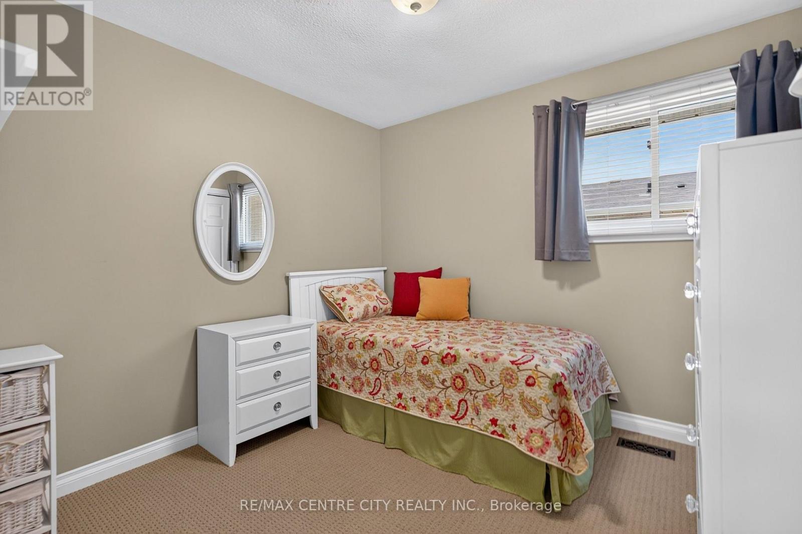 37 Luton Crescent, St. Thomas, Ontario  N5R 5J9 - Photo 20 - X13638376