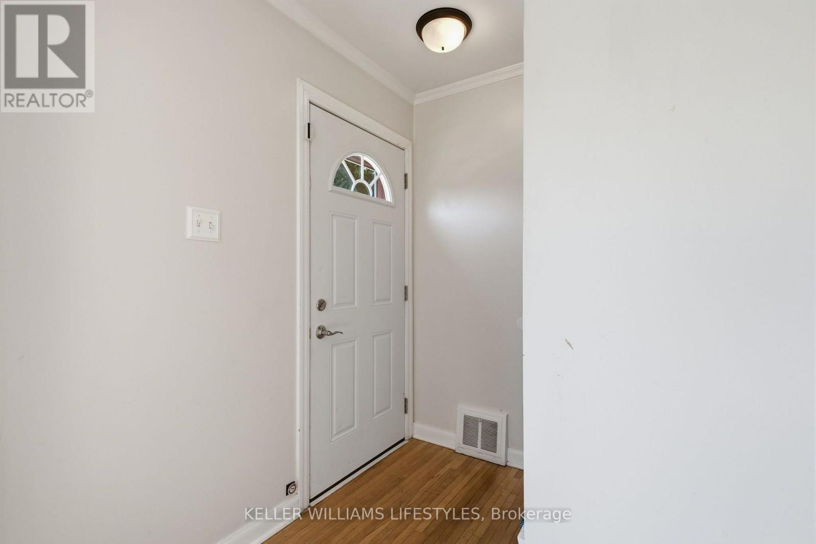 60 Churchill Crescent, St. Thomas, Ontario  N5R 1P5 - Photo 3 - X13638402