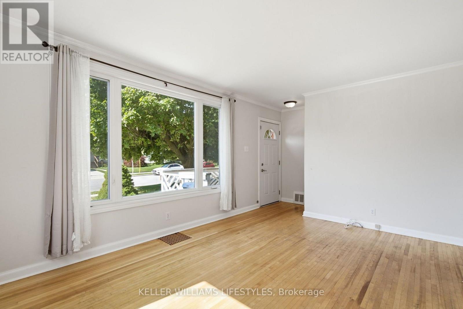 60 Churchill Crescent, St. Thomas, Ontario  N5R 1P5 - Photo 7 - X13638402