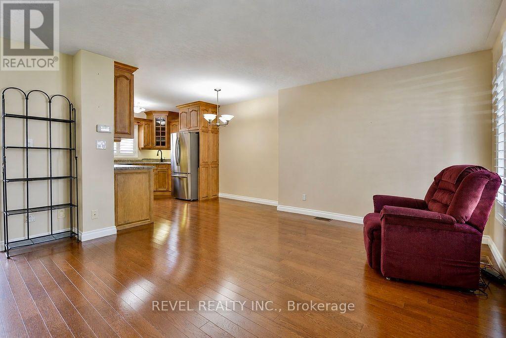 205 - 630 Lonergan Boulevard, Timmins, Ontario P4P 1H3 - Photo 4 - T13638406