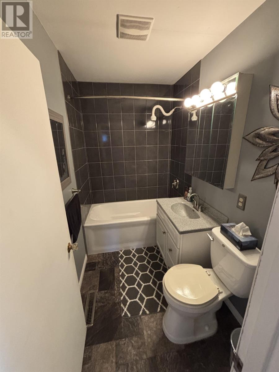 170 Pine Crescent, Atikokan, Ontario  P0T 1C0 - Photo 17 - TB2602233