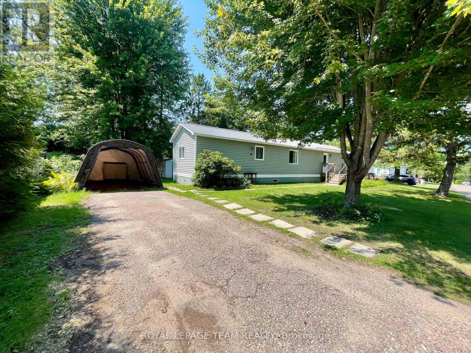 10 Robert Colin Lane, Whitewater Region, Ontario  K0J 1K0 - Photo 18 - X13638432