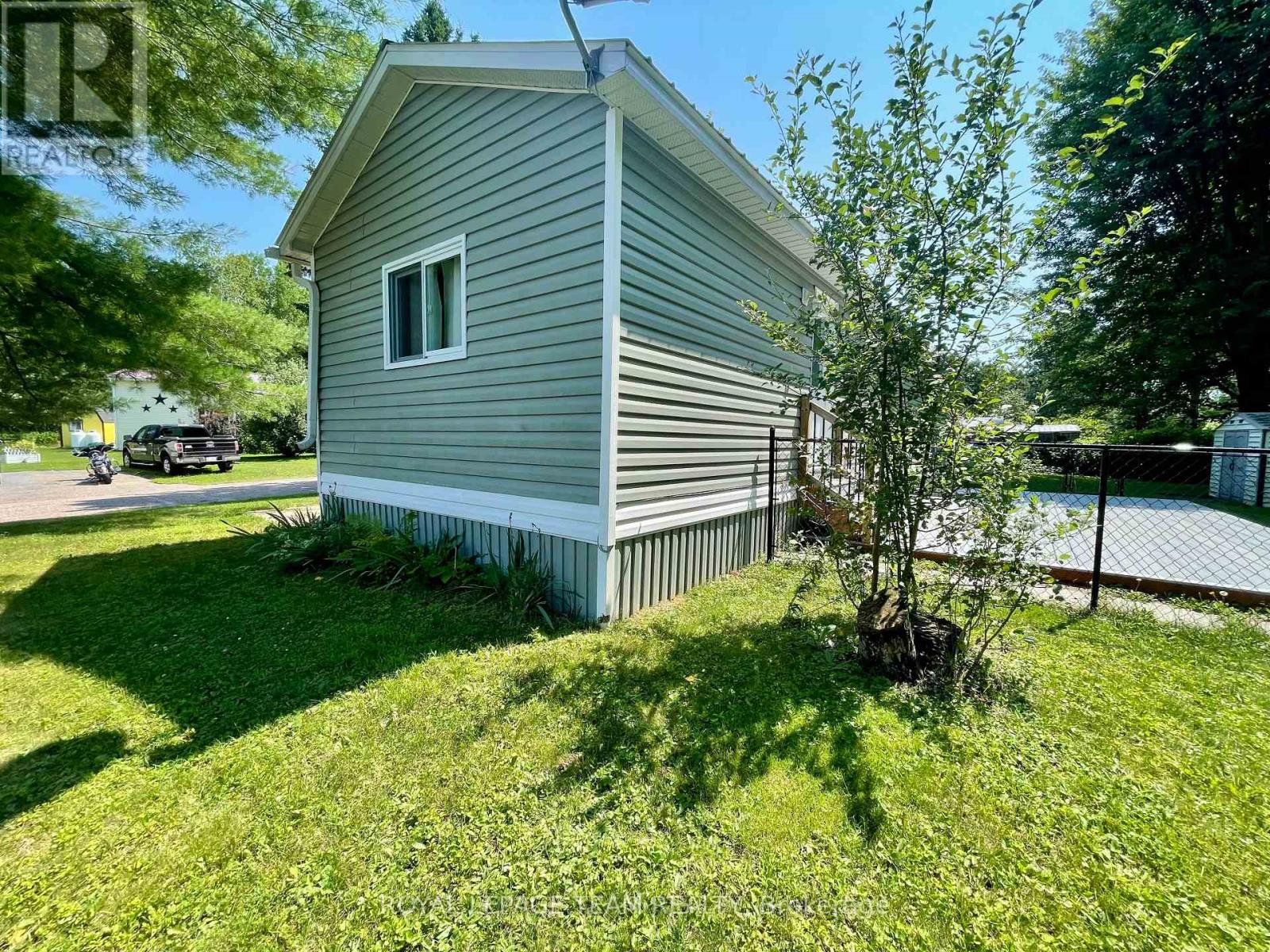 10 Robert Colin Lane, Whitewater Region, Ontario  K0J 1K0 - Photo 24 - X13638432