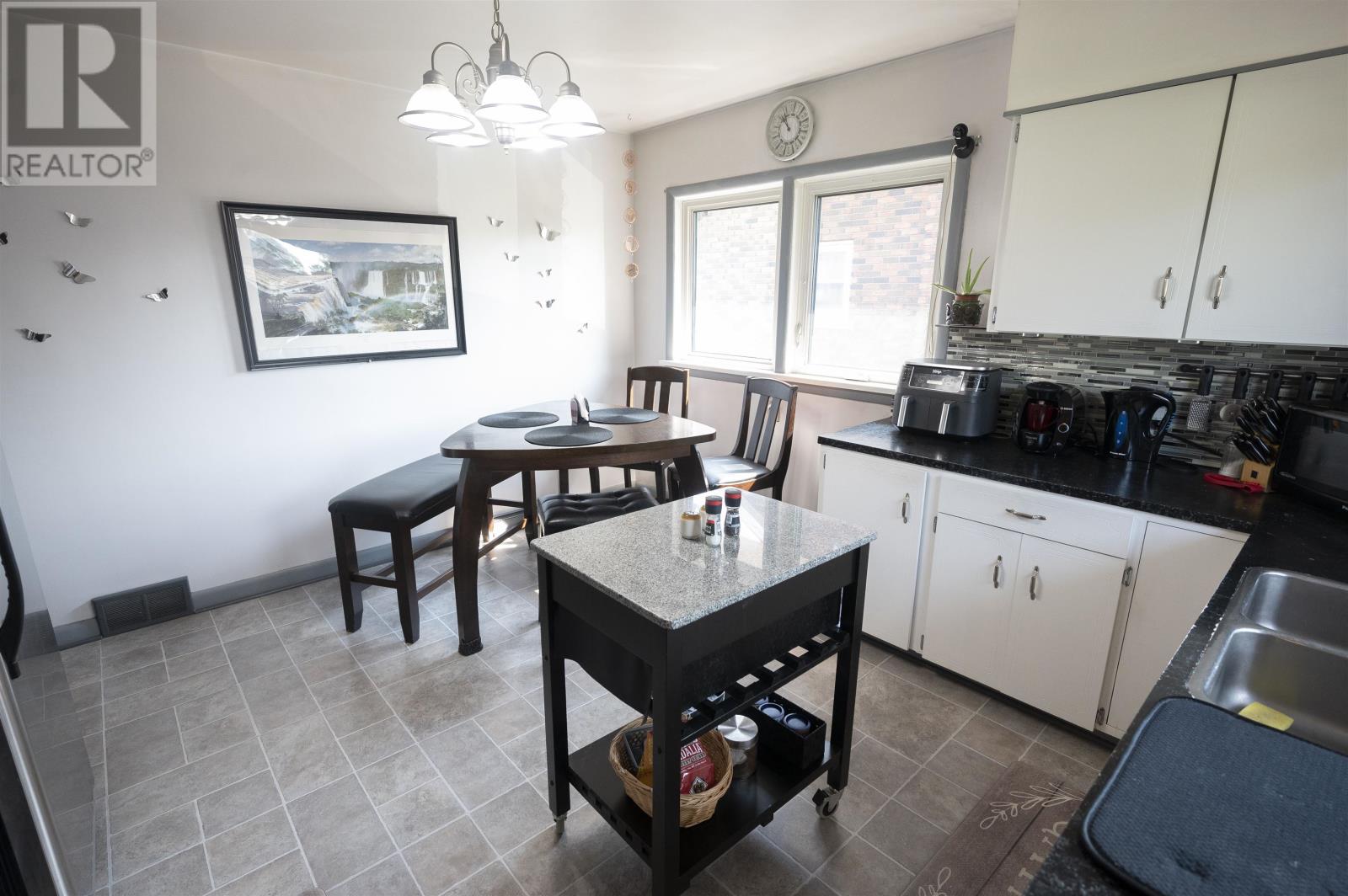 148 Brock Street East, Thunder Bay, Ontario  P7E 4H2 - Photo 7 - TB2602235