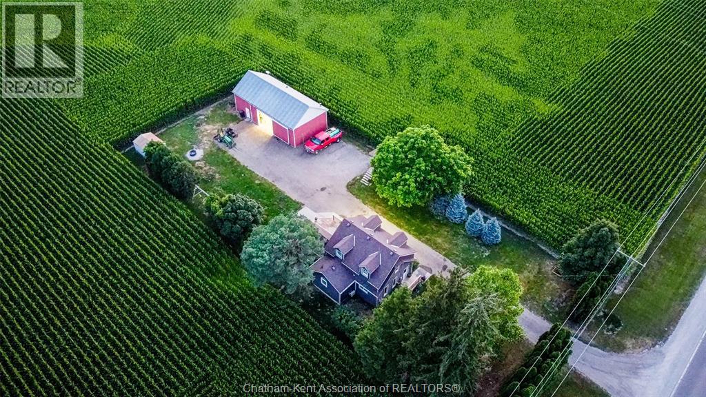 MLS# 26018609: 21956 CHARING CROSS ROAD, Charing Cross, Canada