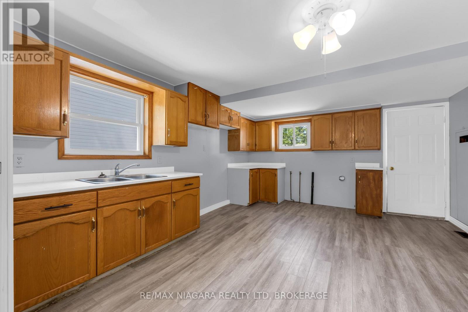 394 Simpson Avenue, Welland, Ontario  L3B 4Z2 - Photo 10 - X13638414