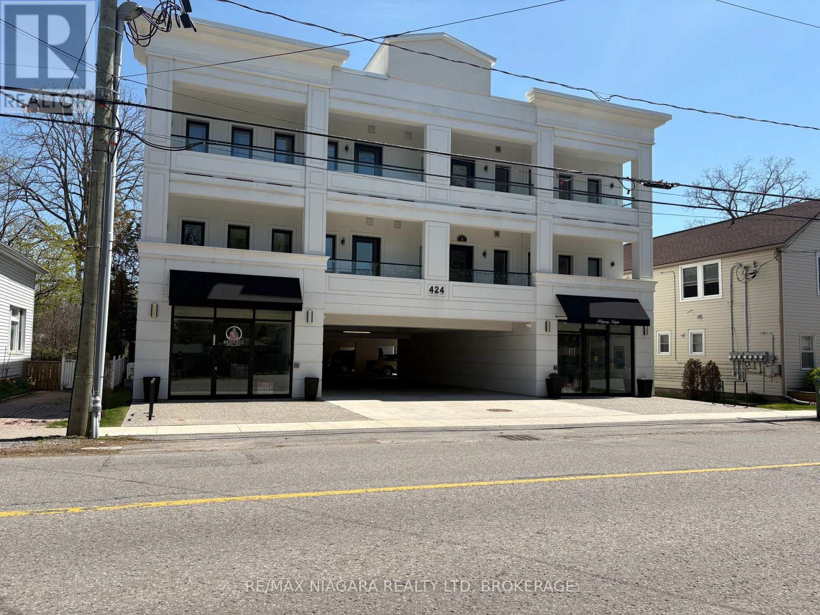 207 - 424 Ridge Road N, Fort Erie, Ontario  L0S 1N0 - Photo 1 - X13638484