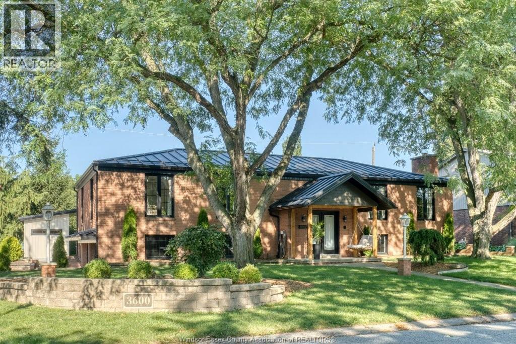 MLS# 26018859: 3600 HUNTINGTON AVENUE, Windsor, Canada