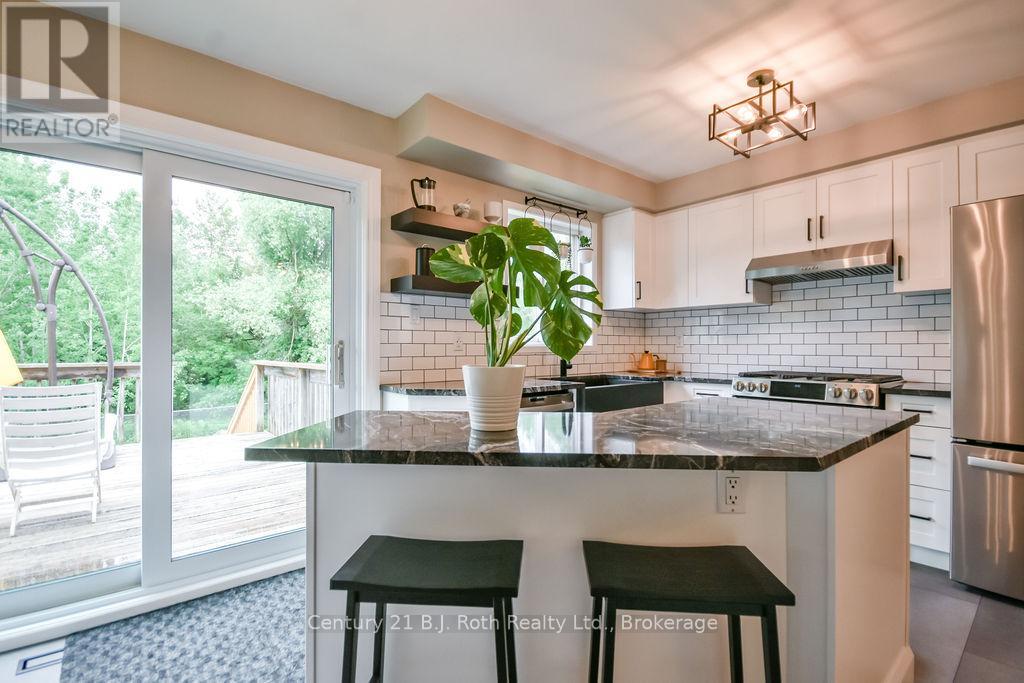 1117 Corrie Street, Innisfil, Ontario  L9S 1W9 - Photo 17 - N13638448