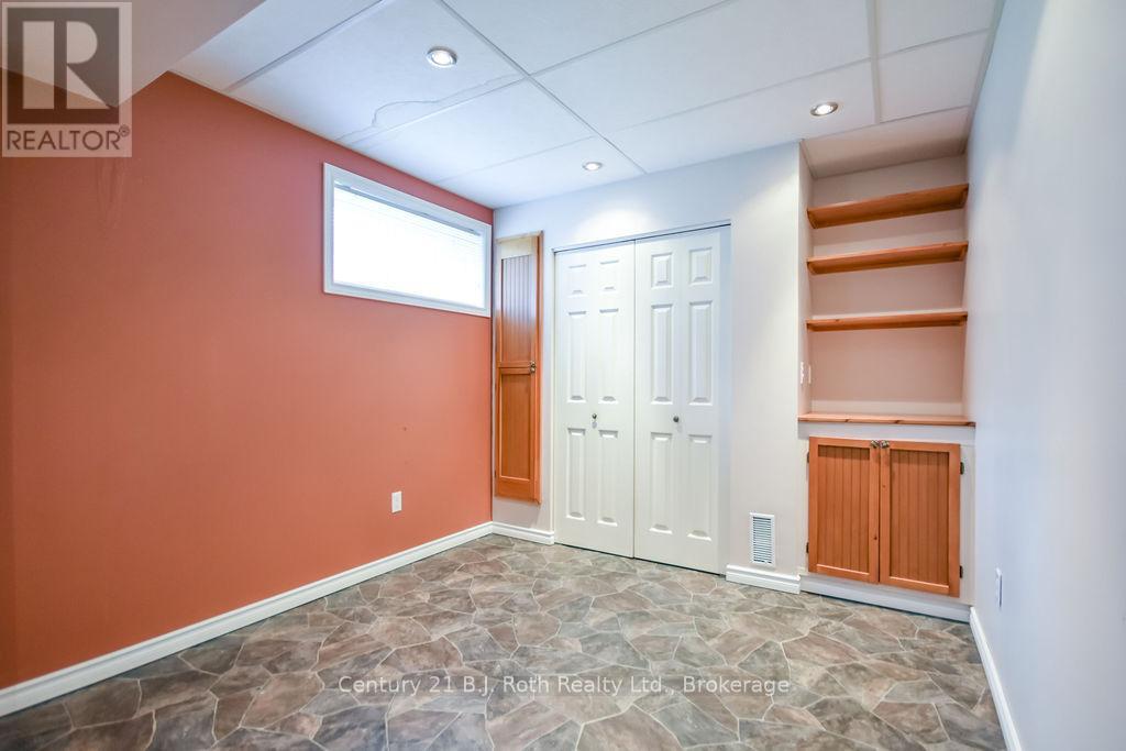 1117 Corrie Street, Innisfil, Ontario  L9S 1W9 - Photo 32 - N13638448