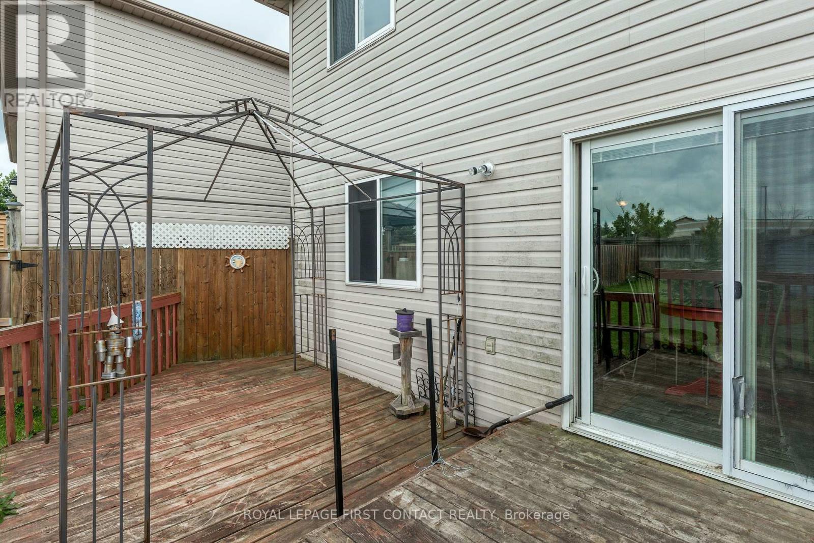 63 Dunsmore Lane, Barrie, Ontario L4M 6Z9 - Photo 27 - S13638450