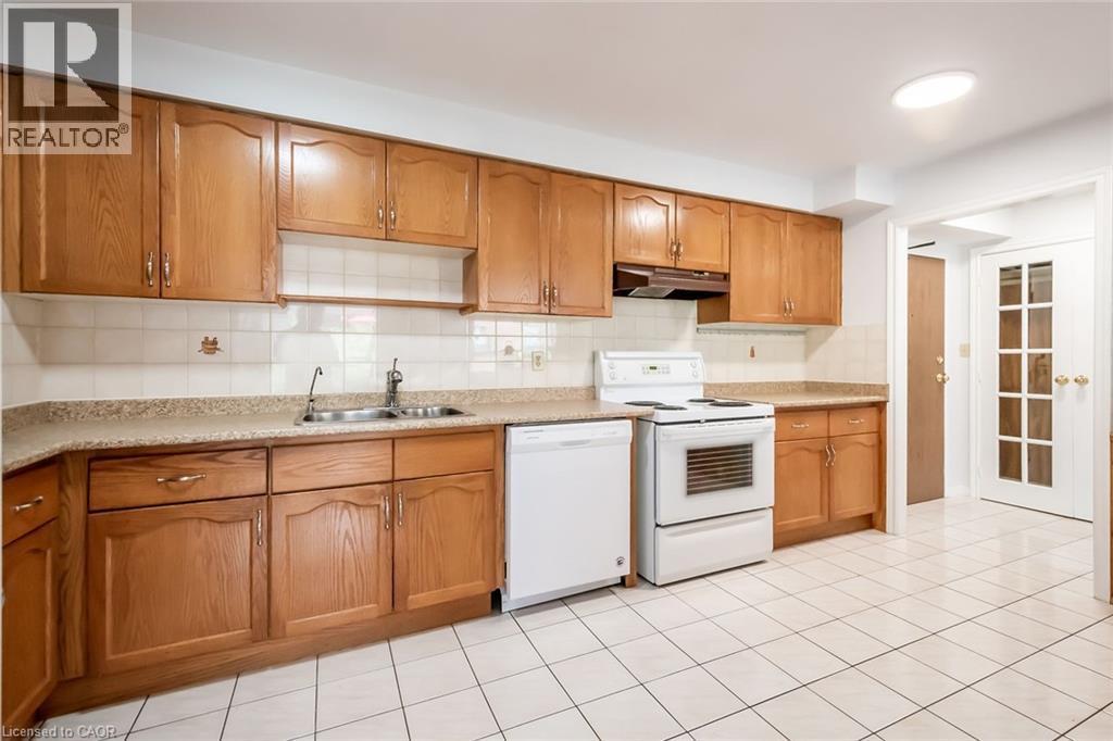 99 Donn Avenue Unit# 403, Stoney Creek, Ontario  L8E 4Z9 - Photo 16 - 40853101