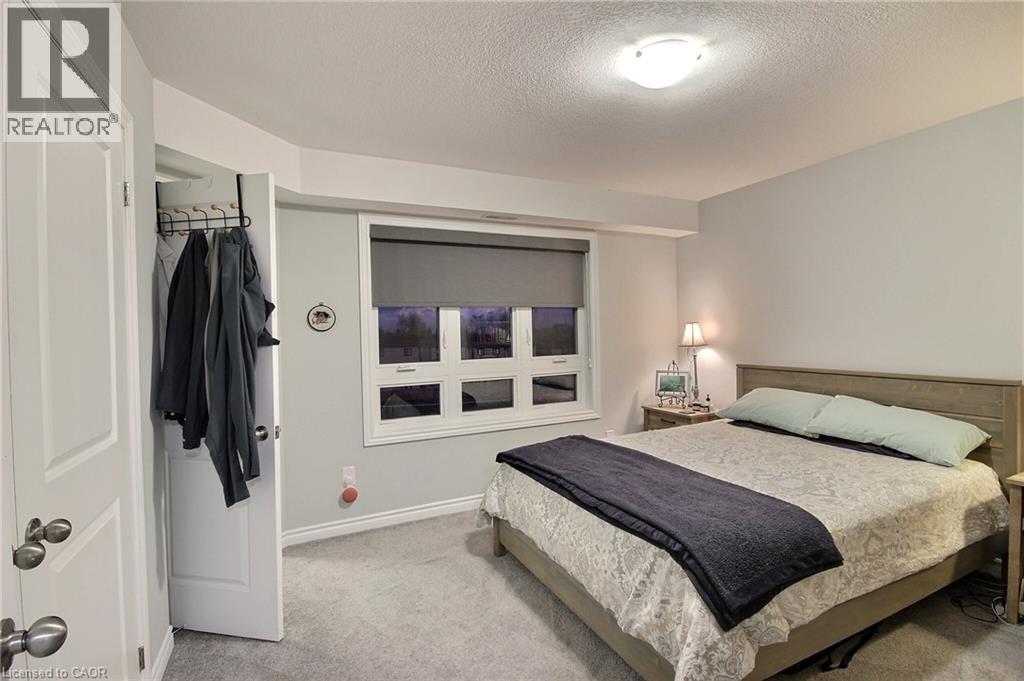 287 Chapel Hill Drive, Kitchener, Ontario  N2R 0S4 - Photo 7 - 40853087