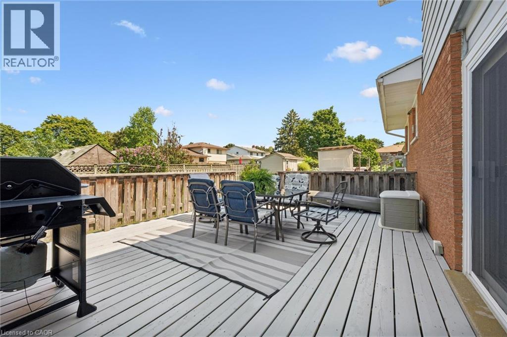 18 Strathcona Crescent, Kitchener, Ontario  N2B 2W6 - Photo 30 - 40847427