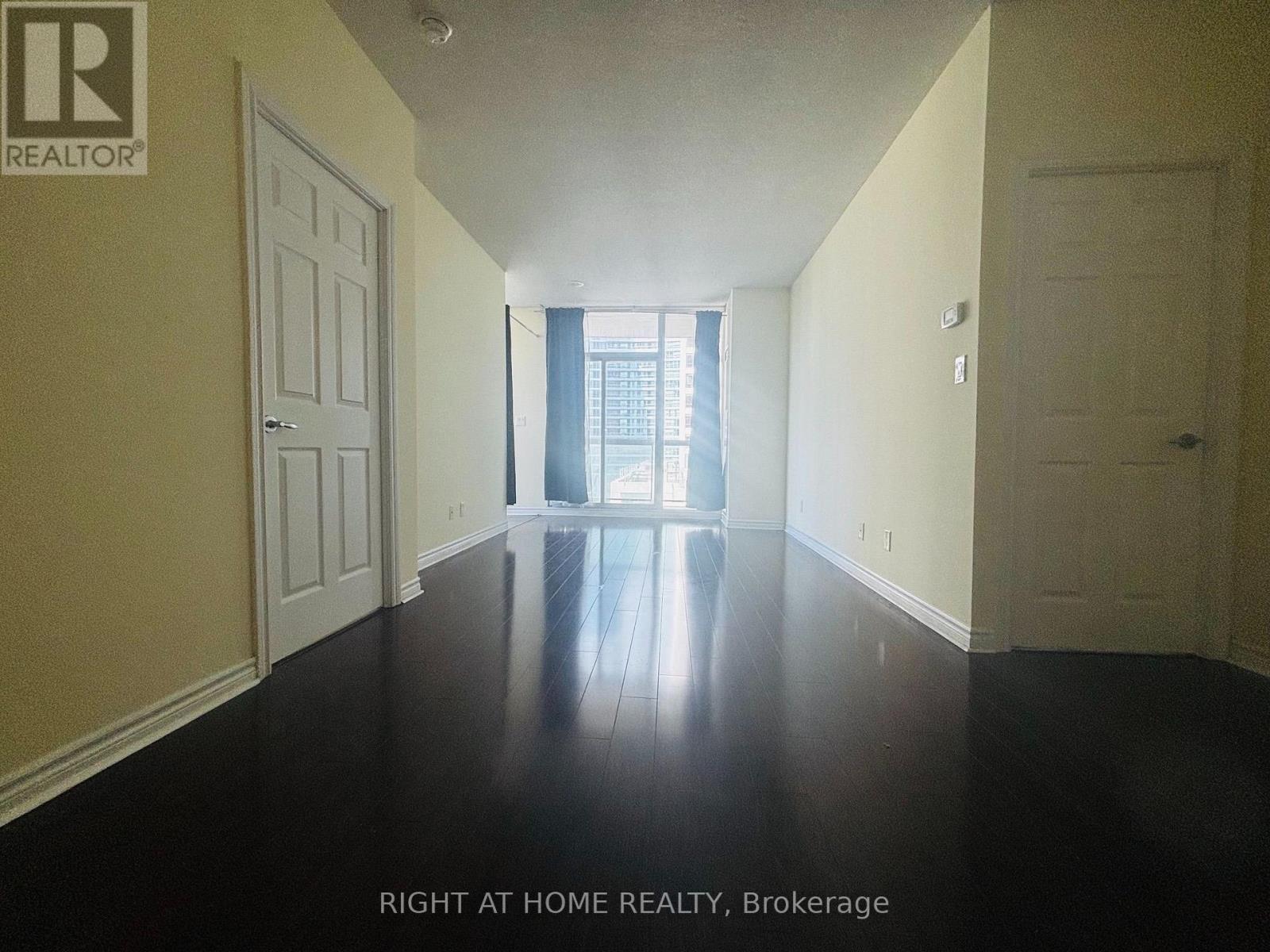 907 - 3504 Hurontario Street, Mississauga, Ontario  L5B 0B9 - Photo 12 - W13518016