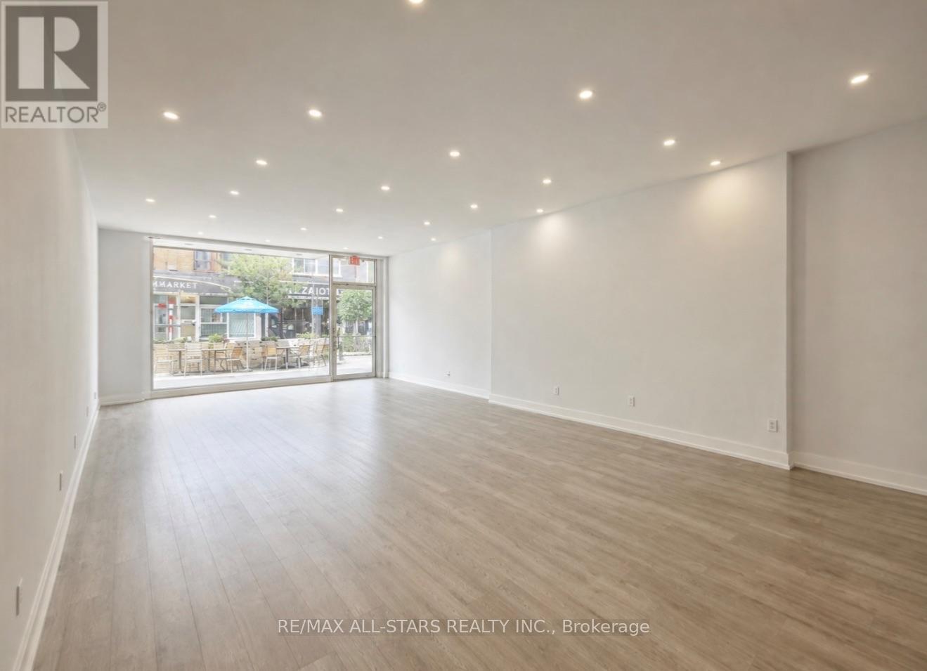 100 - 715 Queen Street E, Toronto, Ontario  M4M 1H1 - Photo 2 - E13636420