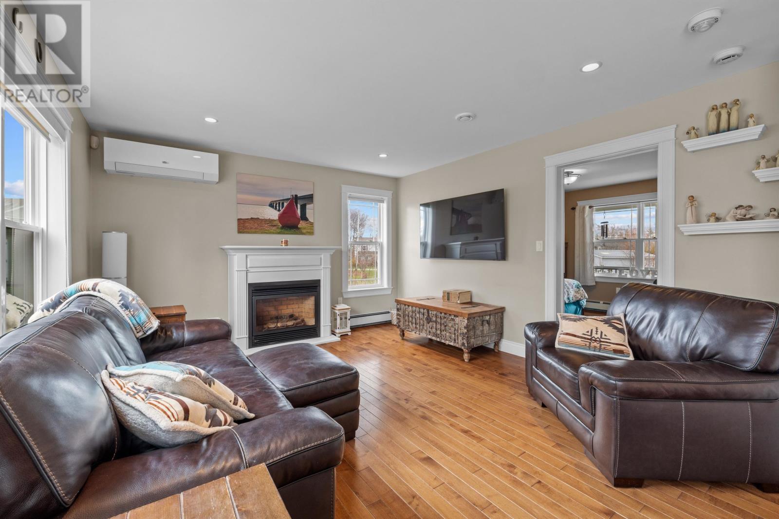 233 Mountain Avenue, Summerside, Prince Edward Island  C1N 6V6 - Photo 12 - 202610607