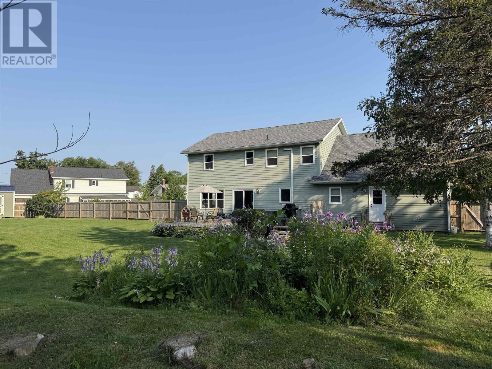 233 Mountain Avenue, Summerside, Prince Edward Island  C1N 6V6 - Photo 3 - 202610607