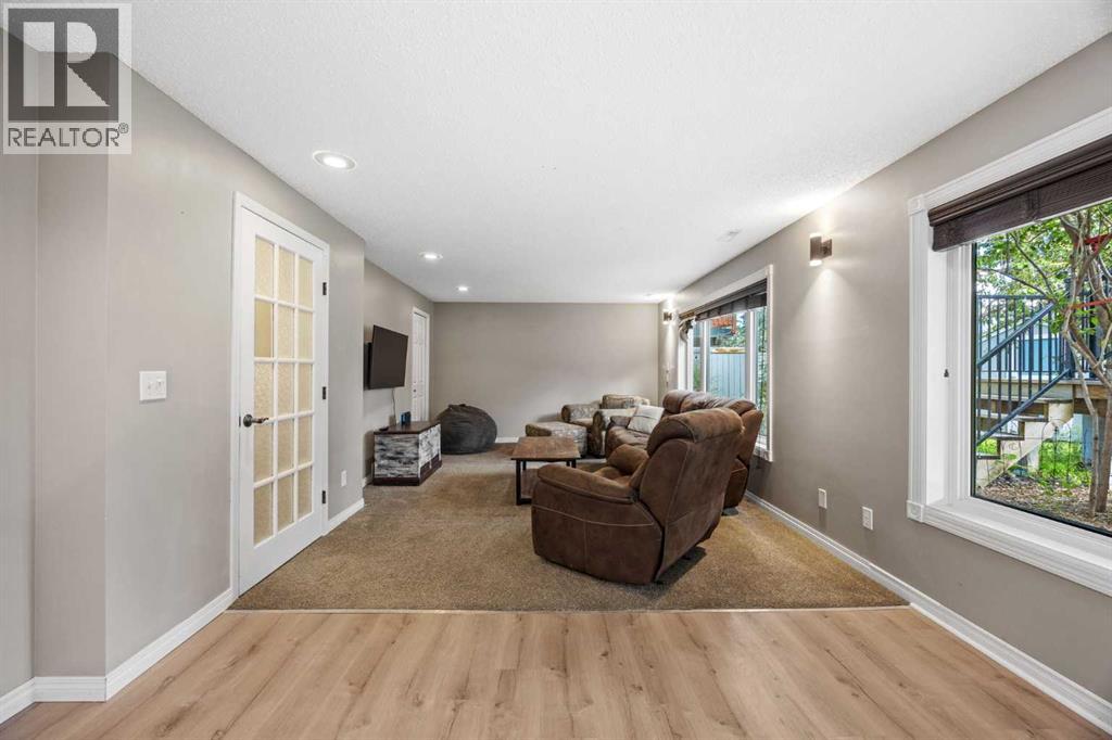 17 Sunset Crescent, Okotoks, Alberta  T1S 1M6 - Photo 29 - A2309963