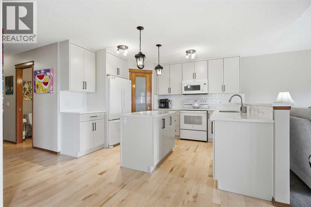 276 Kincora Heights NW, Calgary, Alberta  T3R 1N6 - Photo 4 - A2331490