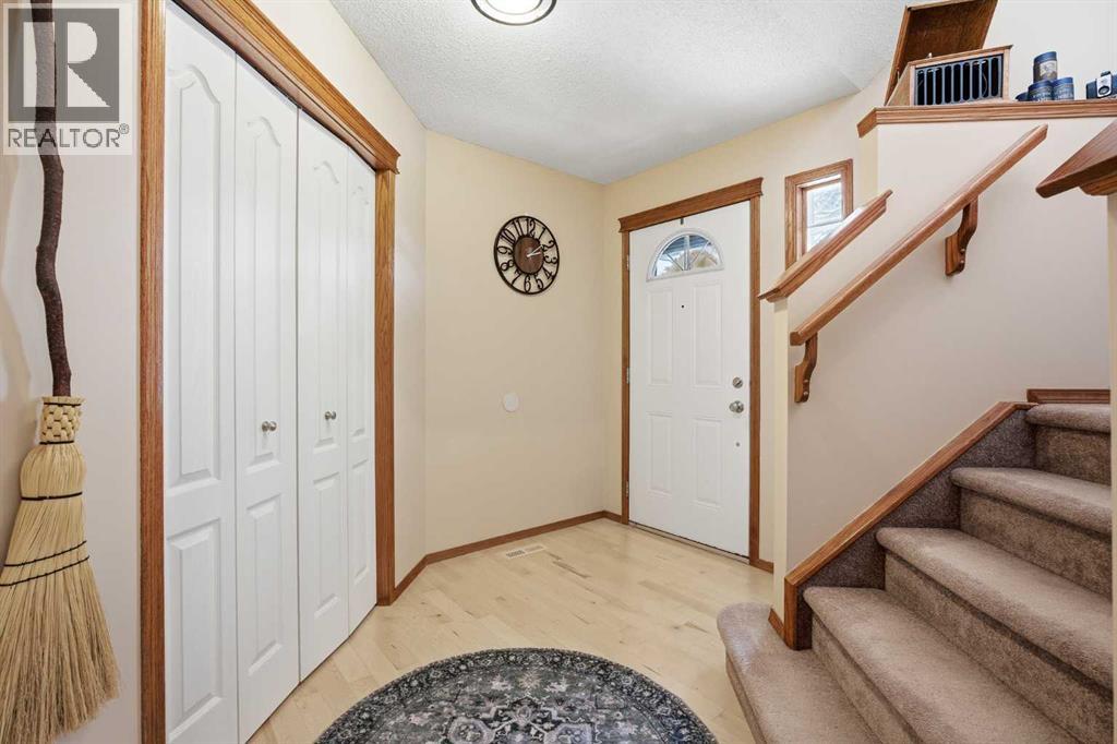 276 Kincora Heights NW, Calgary, Alberta  T3R 1N6 - Photo 5 - A2331490