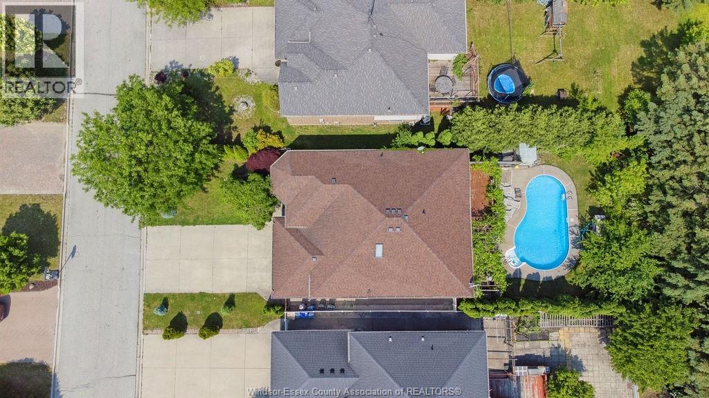 1544 Imperial Crescent, Windsor, Ontario N9G 2T8 - Photo 29 - 26018874