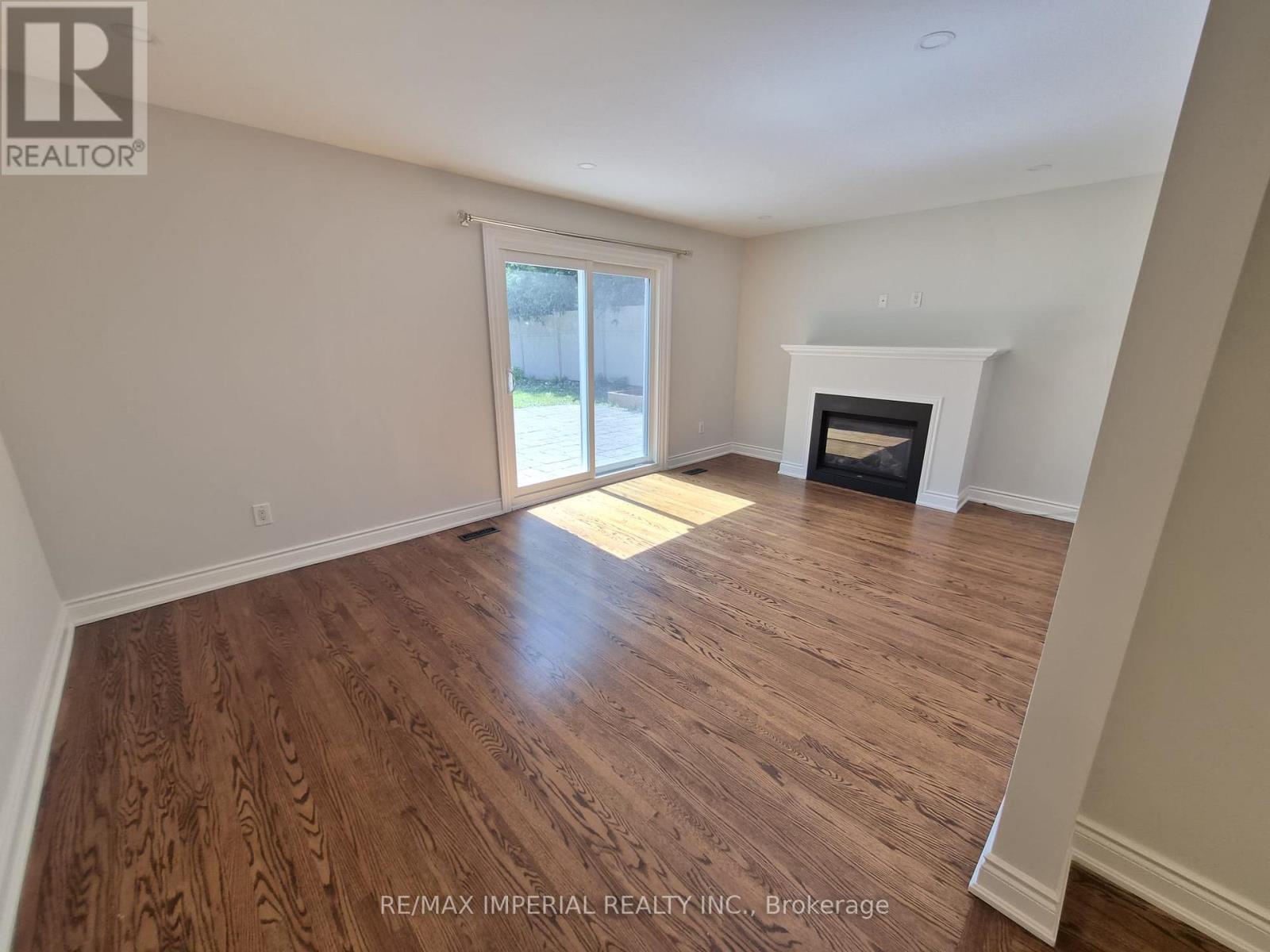 8 Multiflora Place, Markham, Ontario L3T 2W5 - Photo 13 - N13638076