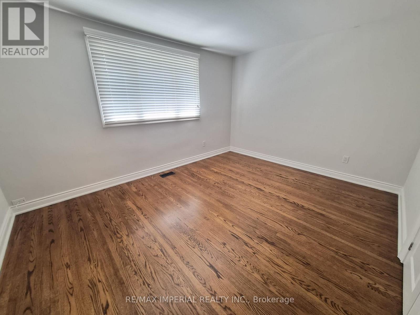 8 Multiflora Place, Markham, Ontario L3T 2W5 - Photo 14 - N13638076