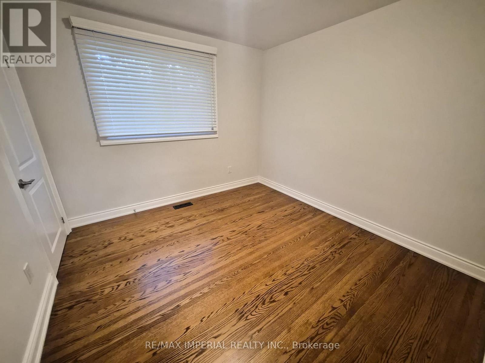8 Multiflora Place, Markham, Ontario L3T 2W5 - Photo 15 - N13638076