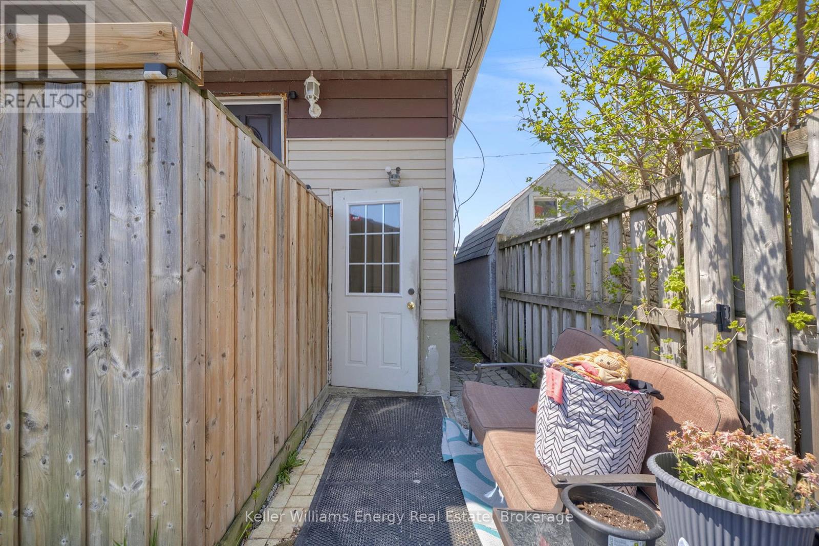 741 Ritson Road S, Oshawa, Ontario  L1H 5L2 - Photo 34 - E13413932