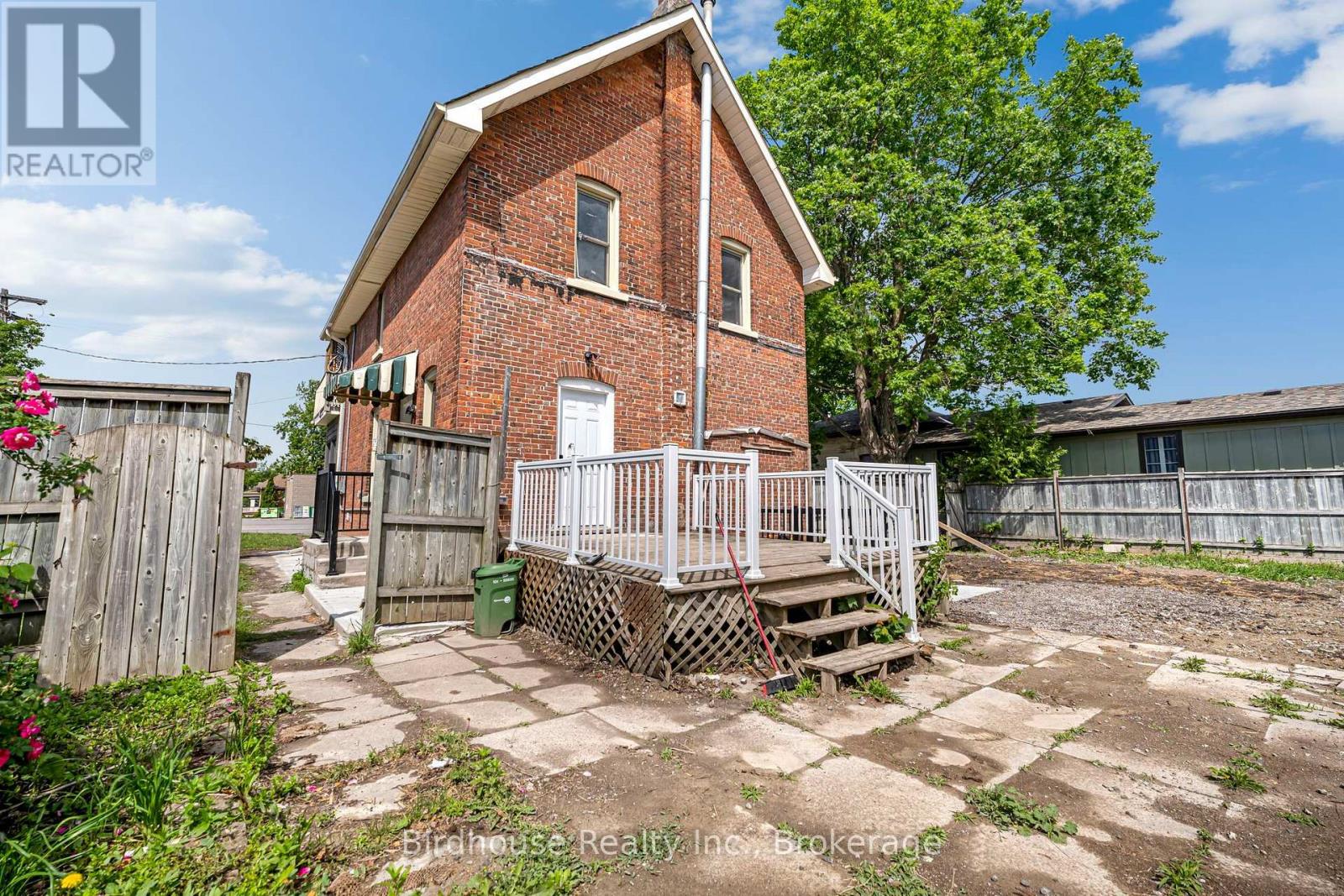 108 Lindsay Street S, Kawartha Lakes, Ontario  K9V 2M6 - Photo 10 - X13635818