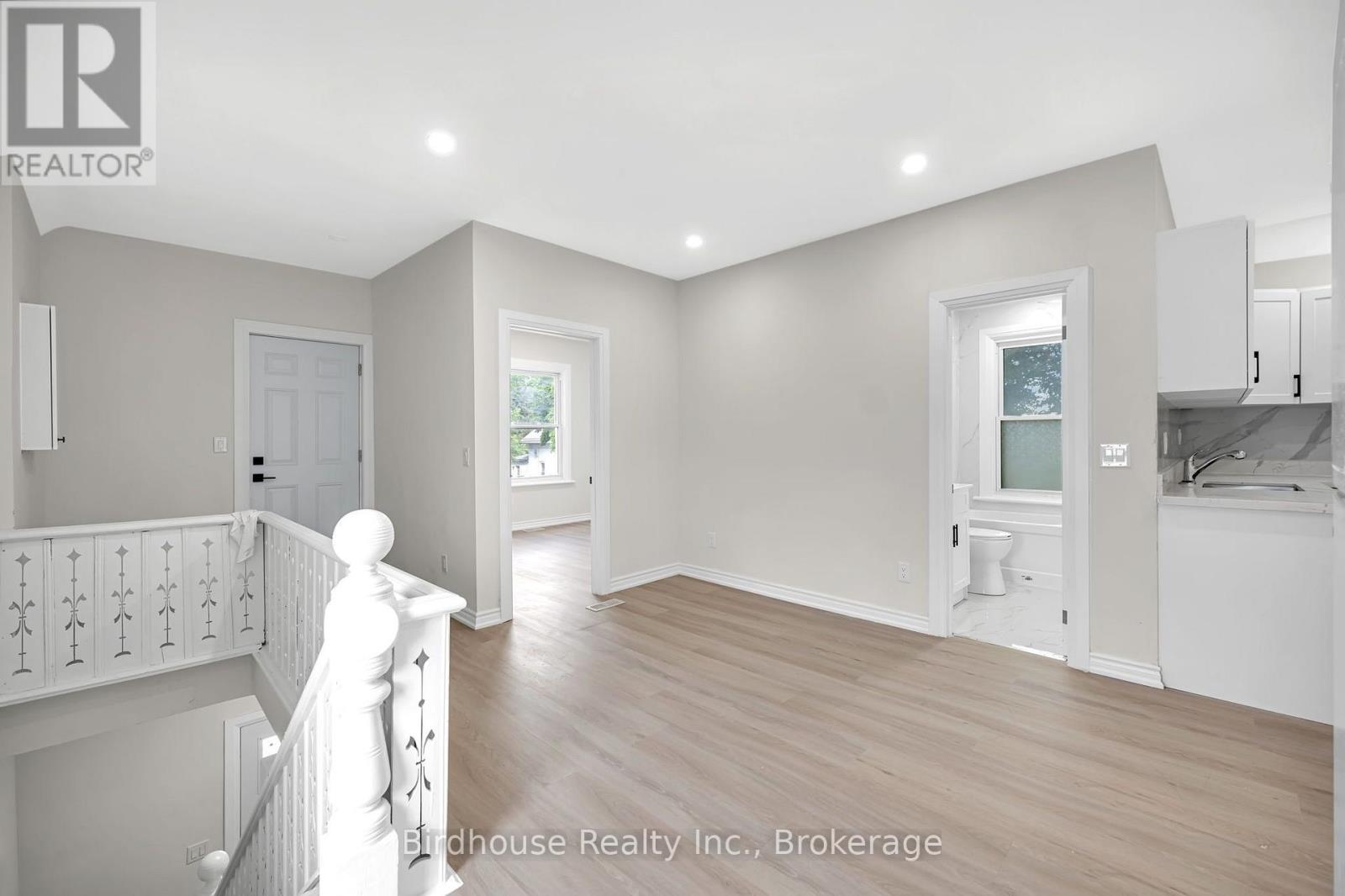 UNIT#C - 108 LINDSAY STREET S, Kawartha Lakes, Ontario