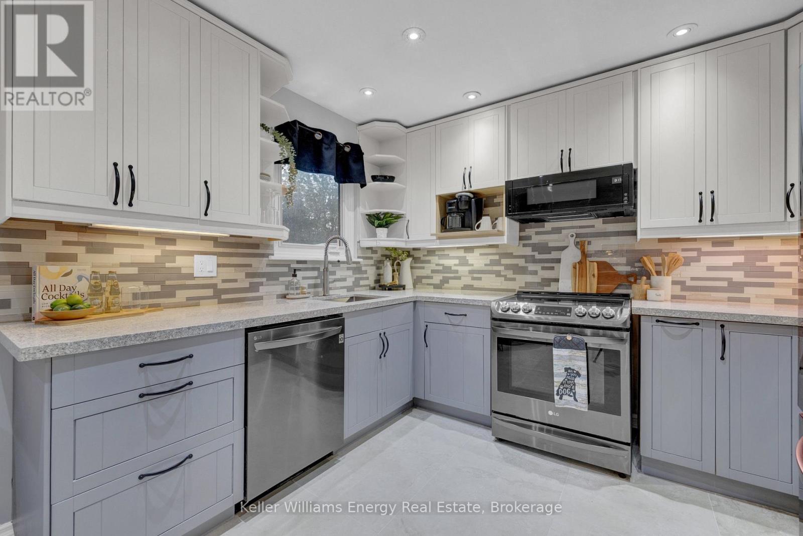 38 Spry Avenue, Clarington, Ontario  L1C 3T5 - Photo 15 - E13638762