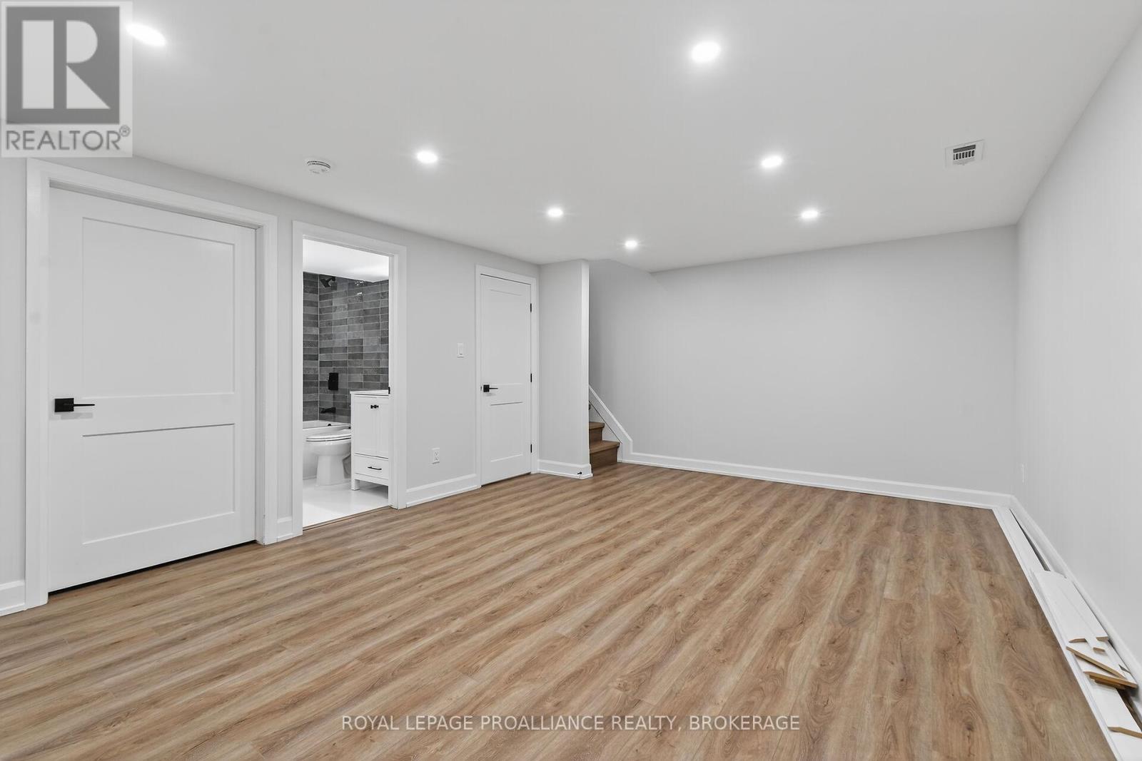 957 Oakview Avenue, Kingston, Ontario K7M 6W9 - Photo 26 - X13638558