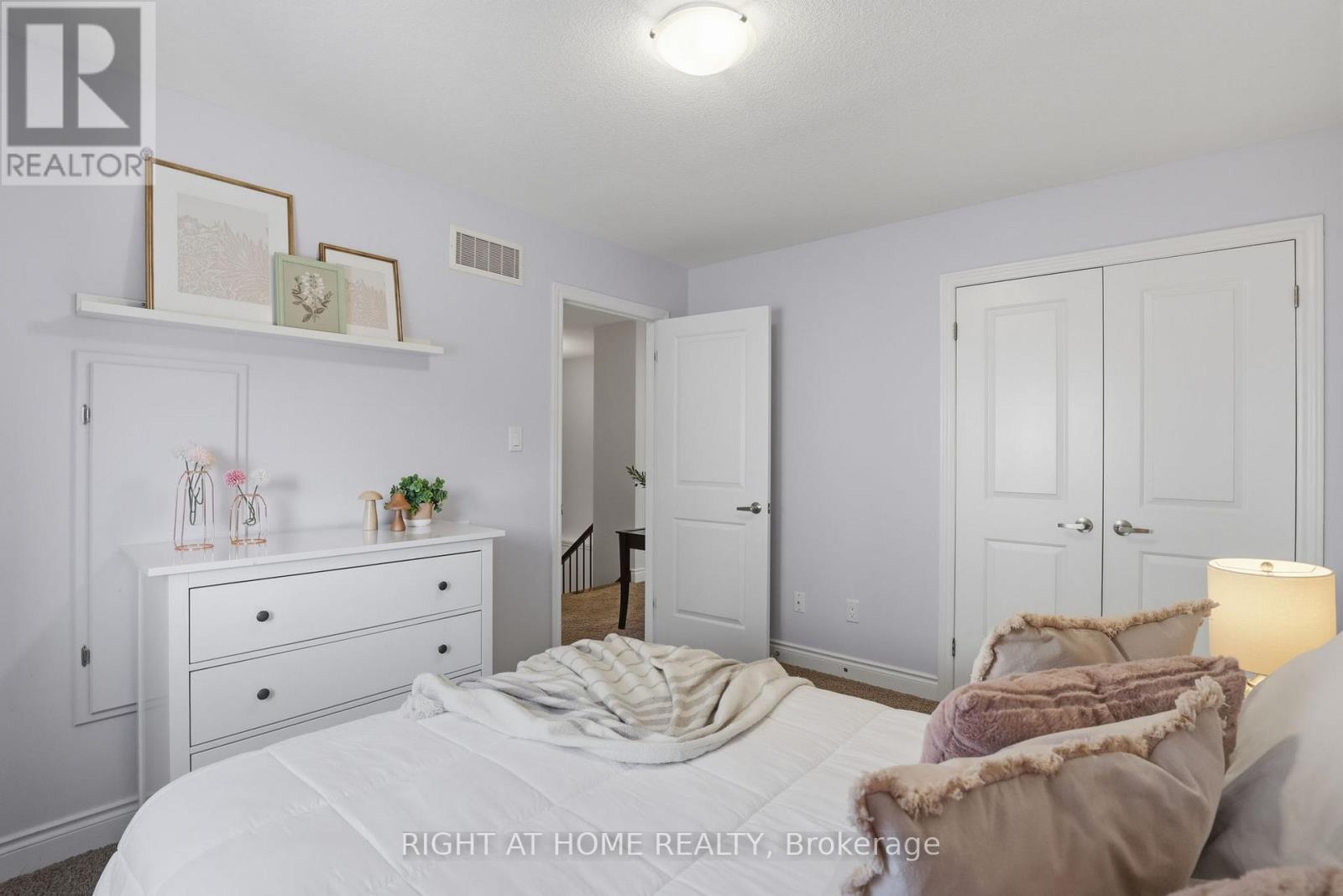 2322 Buroak Drive, London North, Ontario  N6G 0L1 - Photo 24 - X13638658