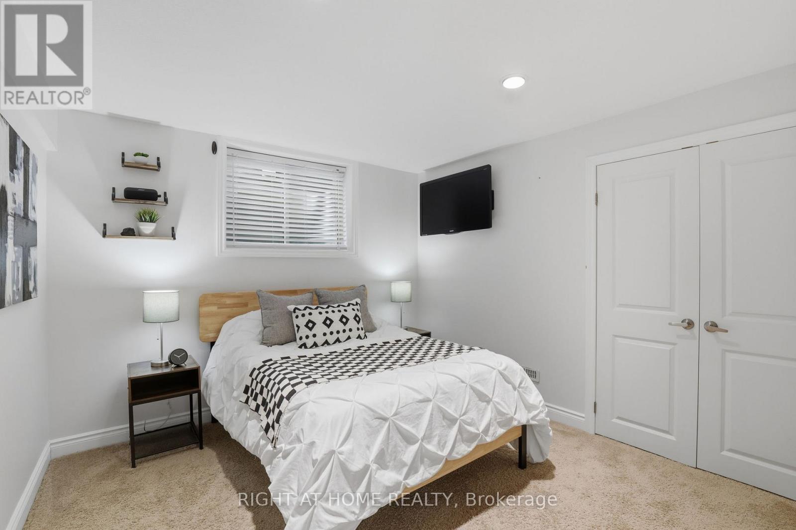 2322 Buroak Drive, London North, Ontario  N6G 0L1 - Photo 32 - X13638658