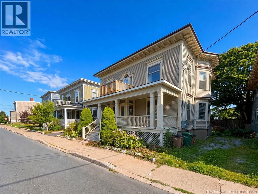 69-71 Clarendon, Saint John, New Brunswick  E2K 1A5 - Photo 2 - NB145232