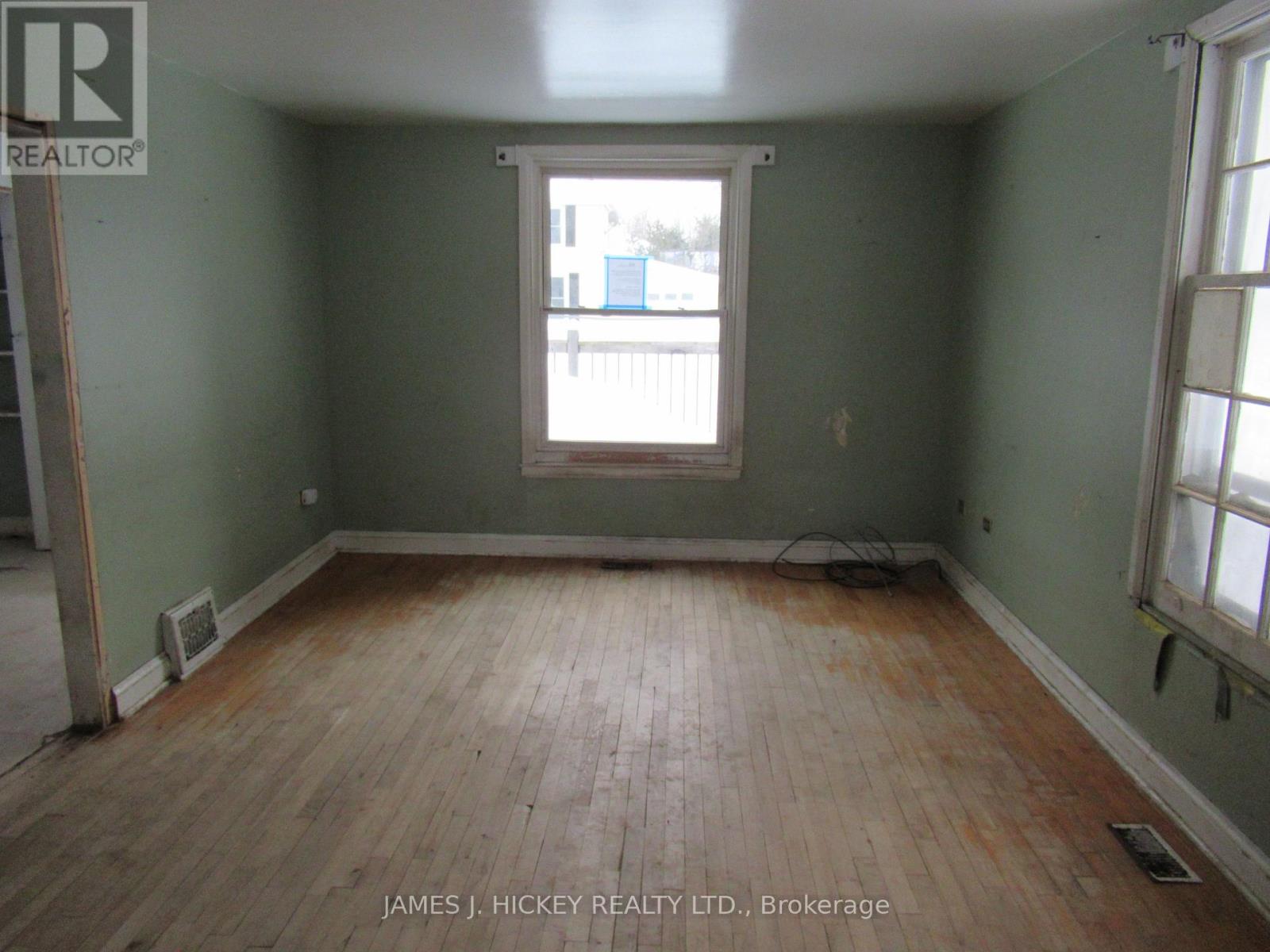 10 Iberville Street, Deep River, Ontario  K0J 1P0 - Photo 4 - X13638832