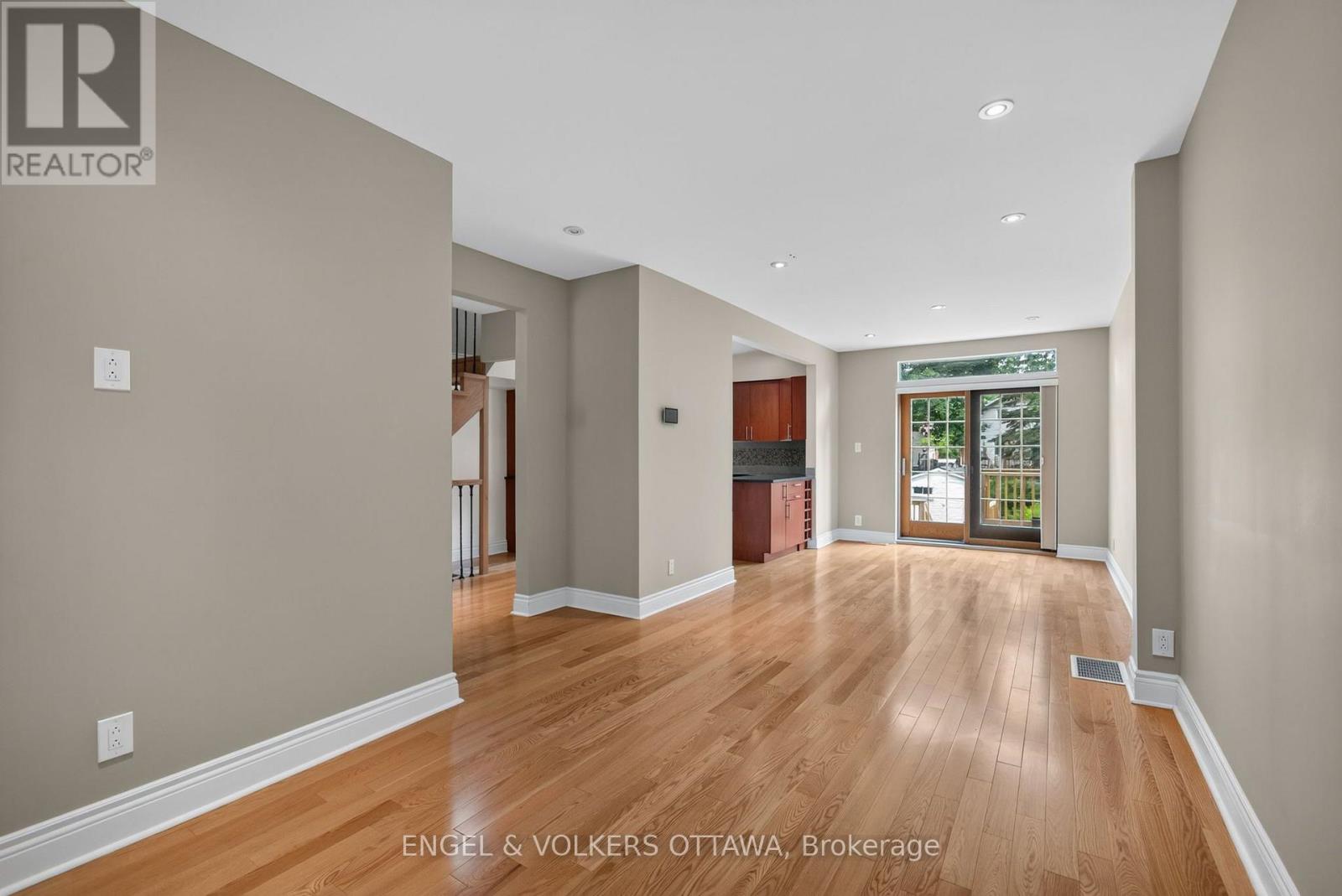 75 Ross Avenue, Ottawa, Ontario  K1Y 0N6 - Photo 19 - X13638730