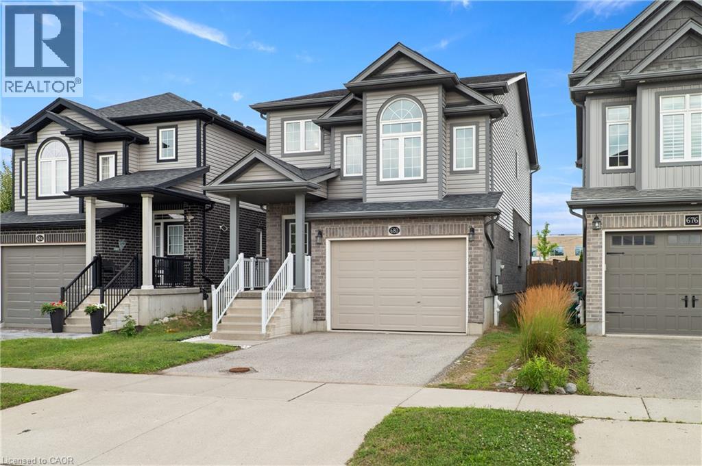 680 Blair Creek Drive, Kitchener, Ontario  N2P 0E7 - Photo 3 - 40851287